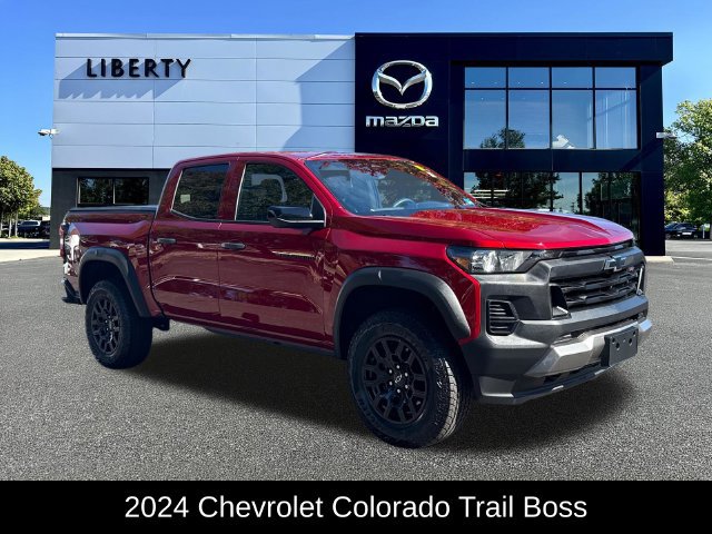 Used 2024 Chevrolet Colorado Trail Boss w/ Technology Package AWD/4WD 360° Tour