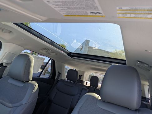 New 2026 Ford Explorer Active w/ Active Comfort Package image 25