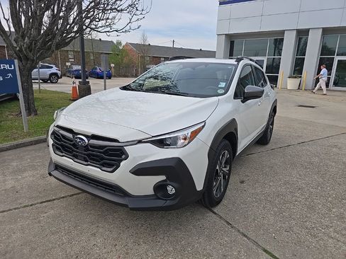 Used 2024 Subaru Crosstrek 2.0i Premium AWD/4WD image 12