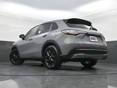 Used 2023 Honda HR-V Sport image 26