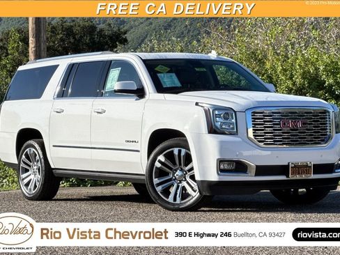 Used 2020 GMC Yukon XL Denali w/ Denali Premium Package AWD/4WD image 1
