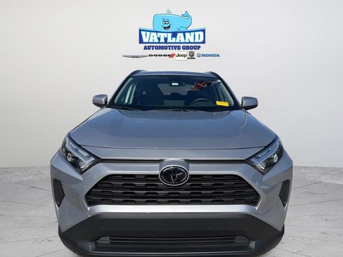 Used 2024 Toyota RAV4 XLE w/ Convenience Package image 2