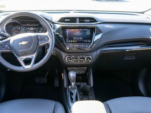 Used 2023 Chevrolet TrailBlazer ACTIV w/ Convenience Package image 16