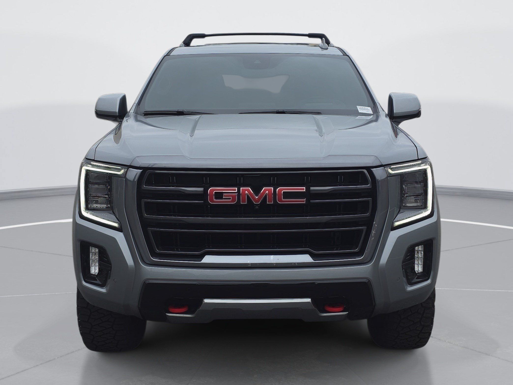 Used 2024 GMC Yukon XL AT4 w/ Technology Package AWD/4WD image 8