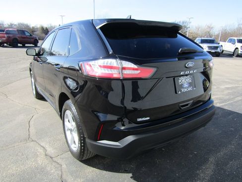 Used 2024 Ford Edge SE AWD/4WD image 4