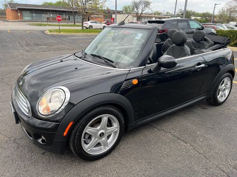 Used 2010 MINI Cooper Convertible FWD image 8