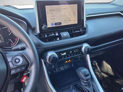 Used 2023 Toyota RAV4 LE image 14