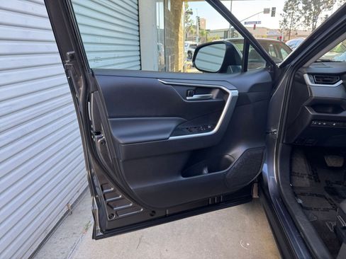 Used 2025 Toyota RAV4 XLE w/ Weather Package image 18