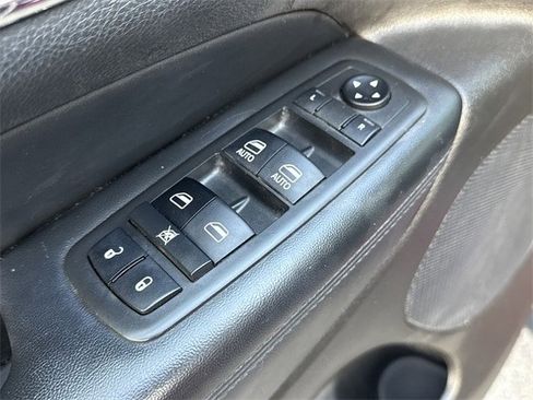 Used 2019 Jeep Grand Cherokee Limited w/ Luxury Group II image 21