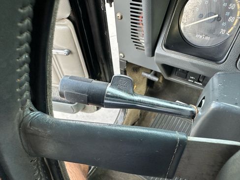 Used 1989 Jeep Wrangler Laredo image 26