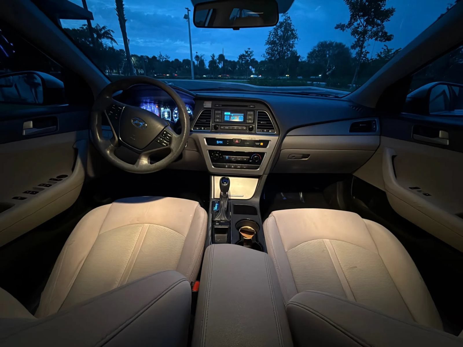 Used 2015 Hyundai Sonata SE FWD image 13