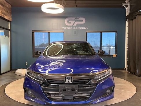 Used 2022 Honda Accord Sport image 8