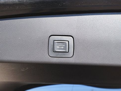 Certified 2023 Buick Encore GX Select w/ Sport Touring Package image 6