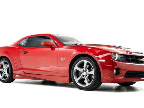 Used 2012 Chevrolet Camaro SS w/ RS Package RWD image 6