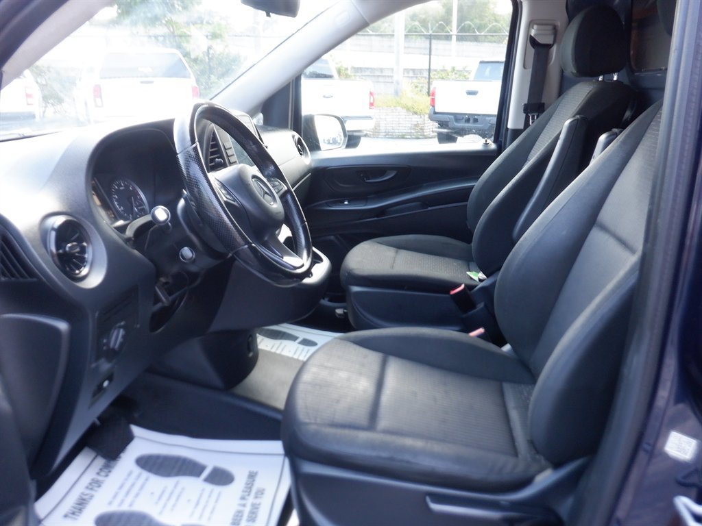 Used 2022 Mercedes-Benz Metris image 12