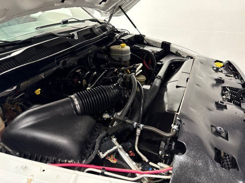 Used 2018 RAM 3500 Tradesman image 46