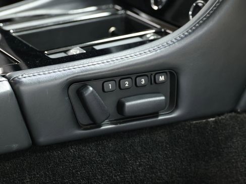 Used 2016 Aston Martin V8 Vantage S RWD image 51