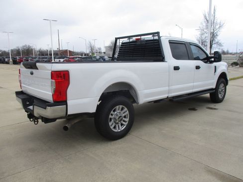 Used 2021 Ford F250 XL w/ Power Equipment Group image 5