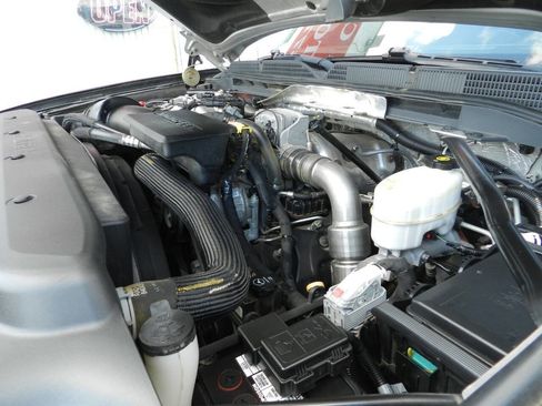 Used 2018 GMC Sierra 2500 Denali w/ Duramax Plus Package image 24