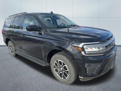 Used 2024 Ford Expedition XLT