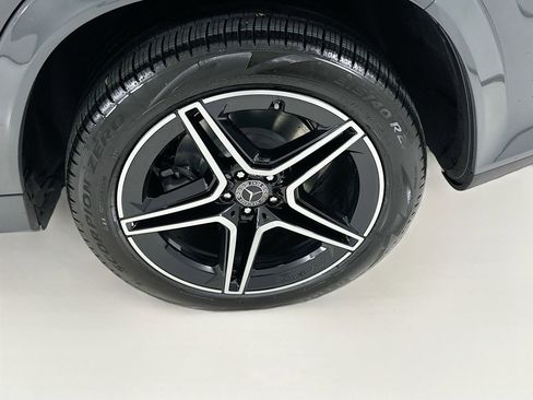 New 2026 Mercedes-Benz GLS 450 4MATIC image 35
