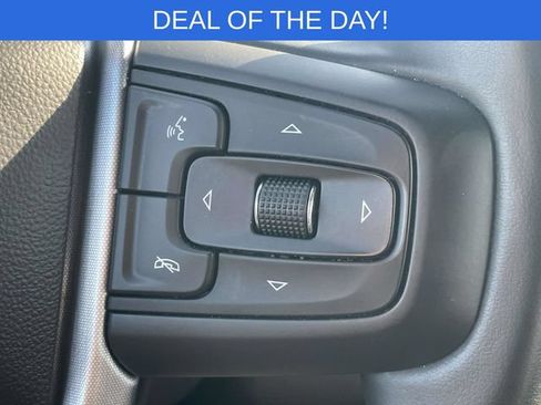 Used 2025 GMC Sierra 1500 SLT AWD/4WD image 22