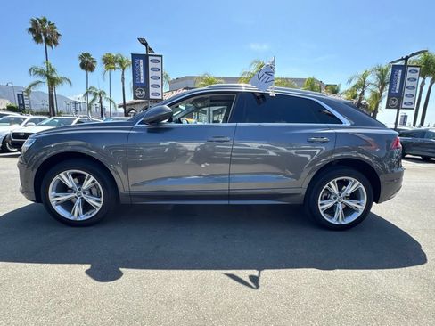Used 2019 Audi Q8 Premium Plus w/ Premium Plus AWD/4WD image 7