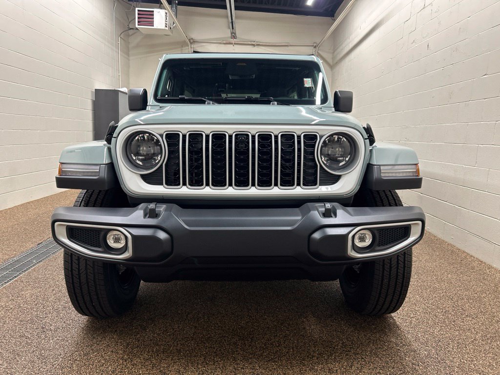 New 2027 Jeep Wrangler Unlimited Sahara AWD/4WD image 7