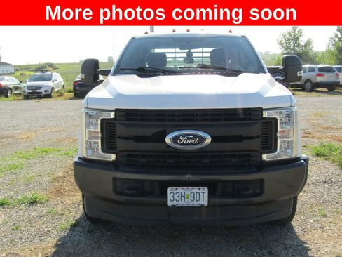 Used 2019 Ford F350 XL w/ Power Equipment Group AWD/4WD image 8