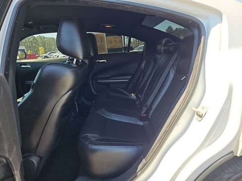 Used 2021 Dodge Charger SXT w/ Leather Interior Group RWD image 15