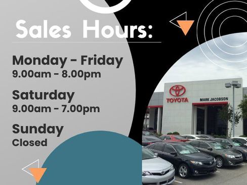 Used 2017 Toyota Camry XSE w/ Moonroof Package image 10