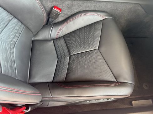 Used 2023 Chevrolet Corvette Stingray Premium Cpe w/ Z51 Performance Package image 12