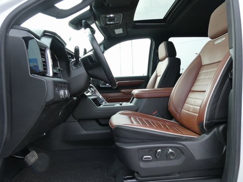 Certified 2024 GMC Sierra 2500 Denali Ultimate image 24