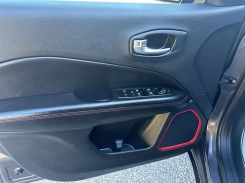 Used 2021 Jeep Compass Trailhawk image 29