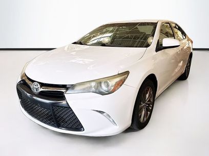 Used 2017 Toyota Camry SE