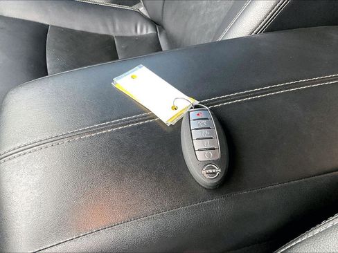 Used 2023 Nissan Altima 2.5 SL image 12