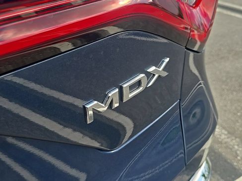 Used 2025 Acura MDX w/ Technology Package FWD image 11