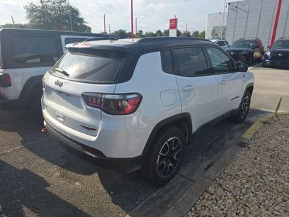 Used 2025 Jeep Compass Trailhawk