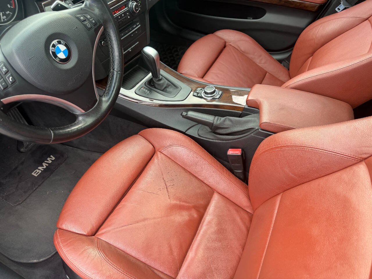 Used 2011 BMW 335i xDrive Sedan AWD/4WD image 15