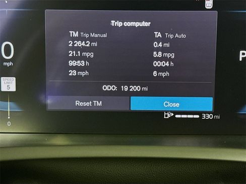 Certified 2024 Volvo XC90 B5 Core w/ Protection Package Premier image 12