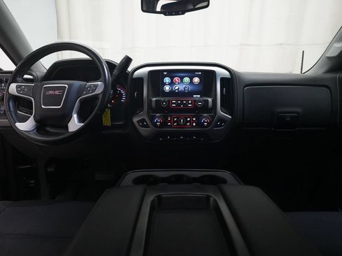 Used 2015 GMC Sierra 1500 SLE w/ SLE Value Package AWD/4WD image 5