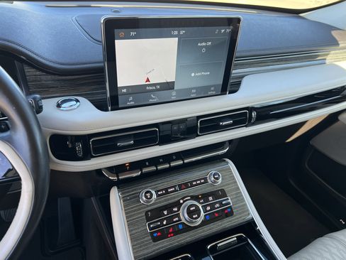 Used 2020 Lincoln Aviator Black Label w/ Dynamic Handling Package image 22