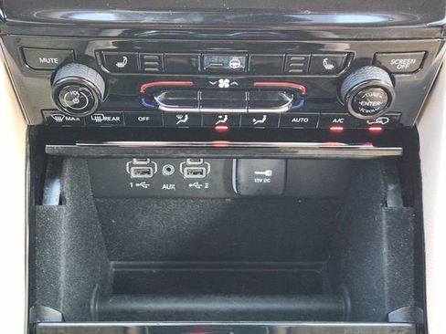 Used 2022 Jeep Grand Cherokee L Limited image 20