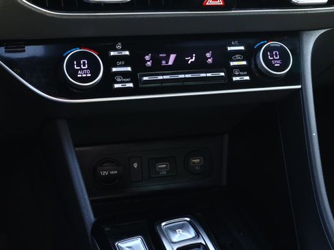 Used 2020 Hyundai Sonata Limited image 25