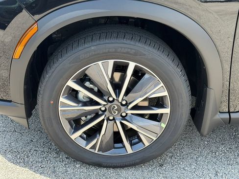 New 2027 INFINITI QX60 Luxe w/ Cargo Package FWD image 11