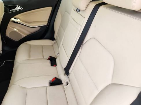 Used 2020 Mercedes-Benz GLA 250 GLA 250 image 12