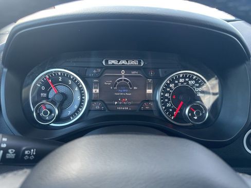 Used 2019 RAM 1500 Big Horn image 2