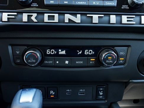 New 2025 Nissan Frontier SV w/ SV Convenience Package image 17