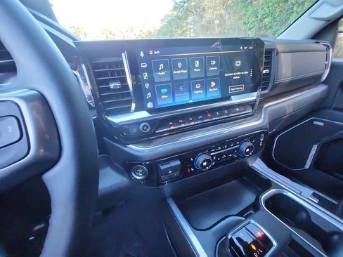 Certified 2024 Chevrolet Silverado 1500 LT Trail Boss w/ LT Trail Boss Premium Package image 17