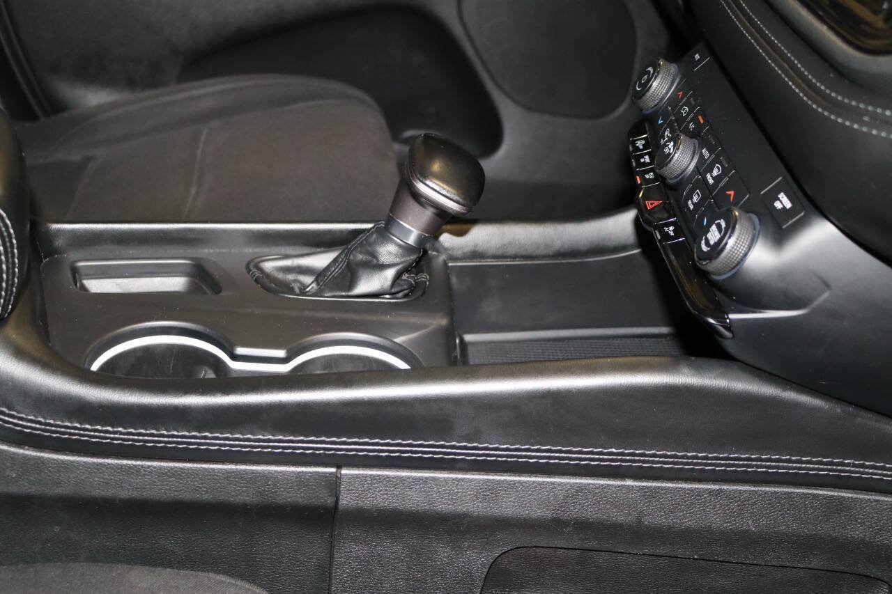 Used 2021 Dodge Durango SXT w/ 3rd Row Seating Group AWD/4WD image 39